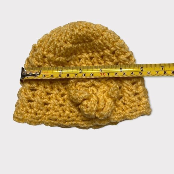 3/$15 Handmade Baby Knit Hat - Picture 3 of 4